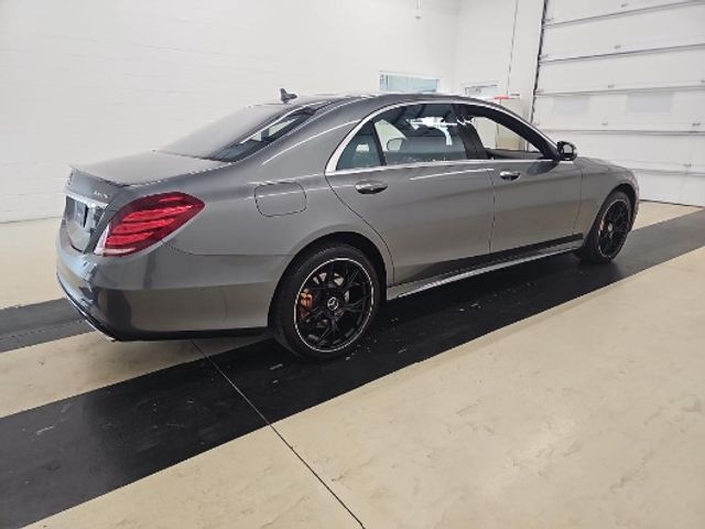 2016 Mercedes-Benz S-Class 550