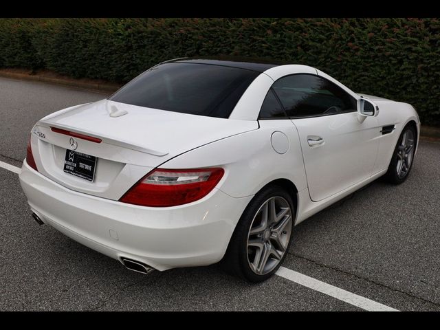 2016 Mercedes-Benz SLK 300