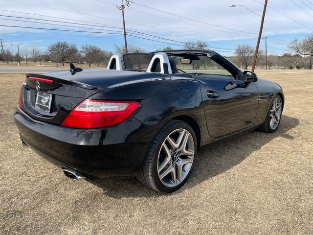 2016 Mercedes-Benz SLK 300