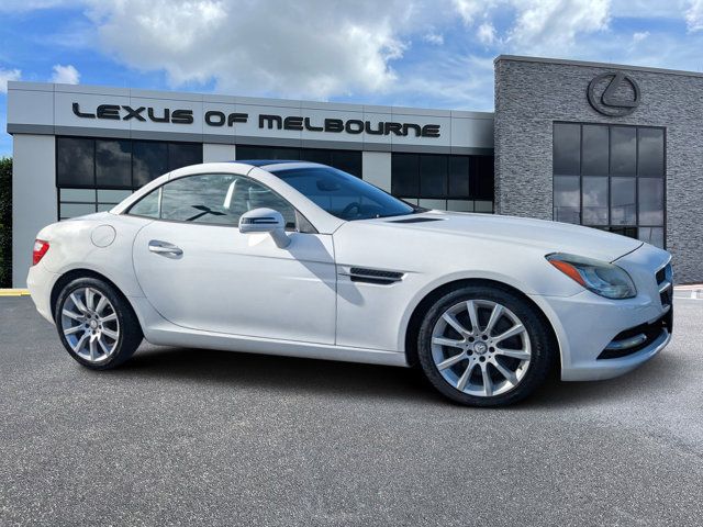 2016 Mercedes-Benz SLK 300