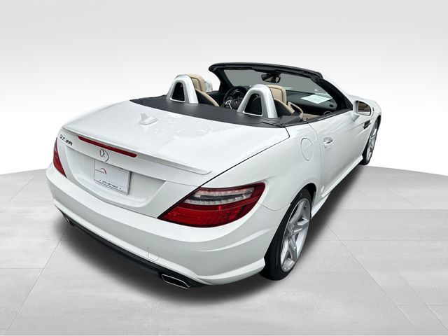 2016 Mercedes-Benz SLK 300