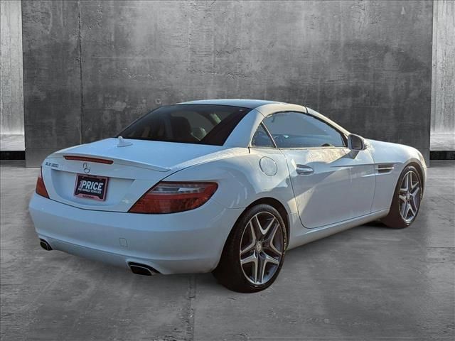 2016 Mercedes-Benz SLK 300