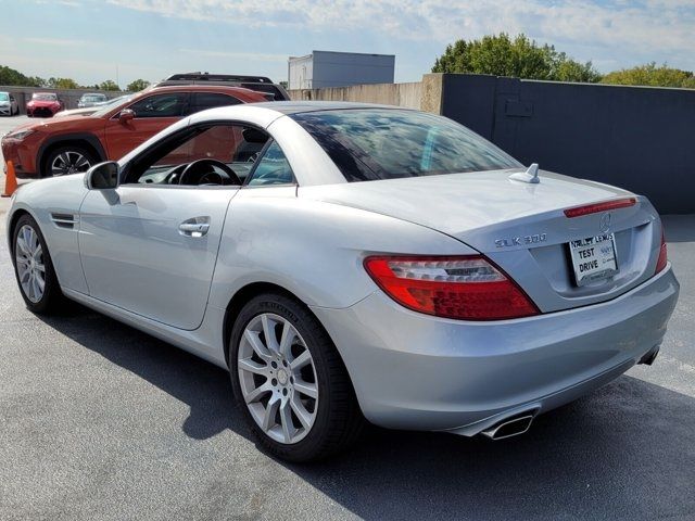 2016 Mercedes-Benz SLK 300