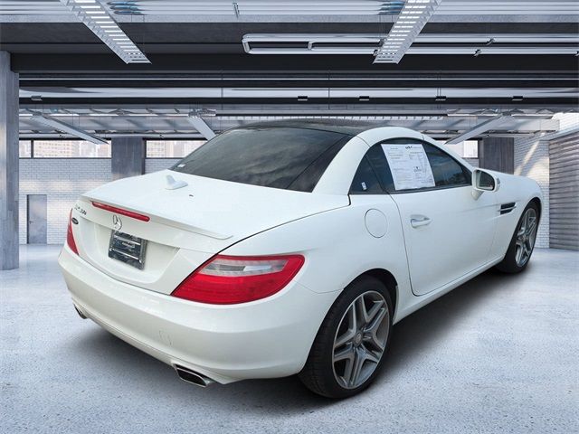 2016 Mercedes-Benz SLK 300