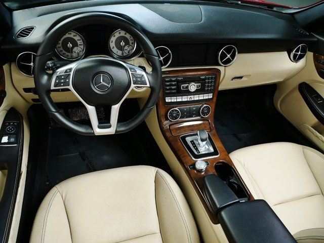 2016 Mercedes-Benz SLK 300