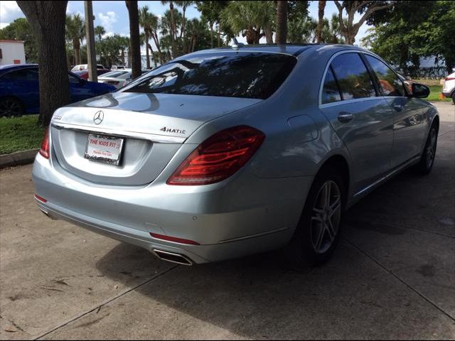 2016 Mercedes-Benz S-Class 550