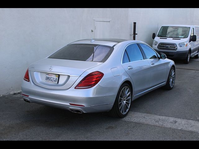 2016 Mercedes-Benz S-Class 550