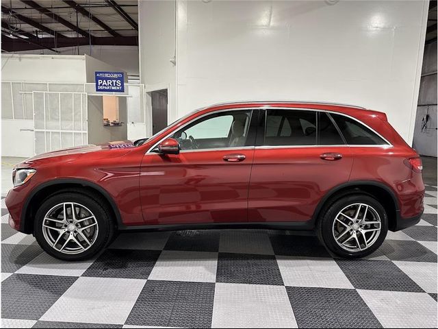 2016 Mercedes-Benz GLC 300