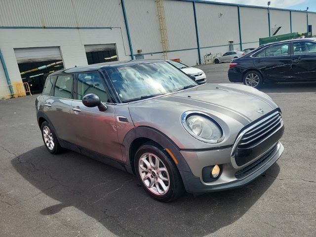 2016 MINI Cooper Clubman Base