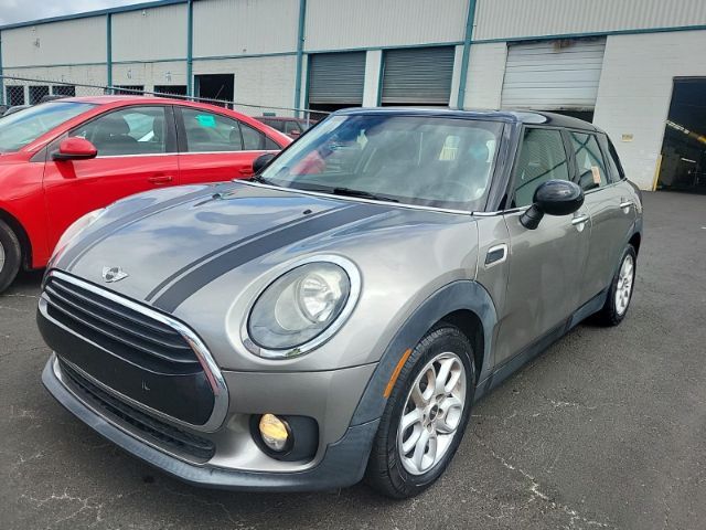 2016 MINI Cooper Clubman Base