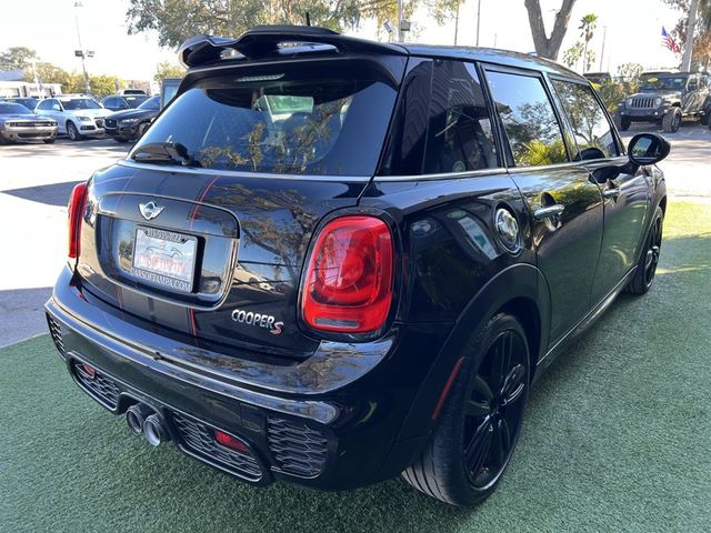 2016 MINI Cooper Hardtop S