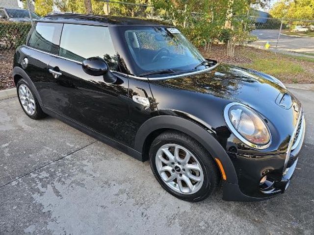 2016 MINI Cooper Hardtop S