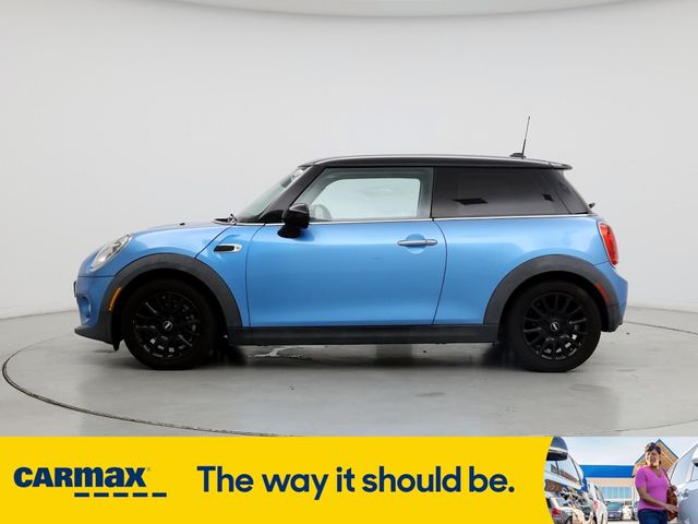 2016 MINI Cooper Hardtop Base