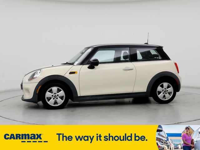 2016 MINI Cooper Hardtop Base