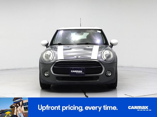 2016 MINI Cooper Hardtop Base