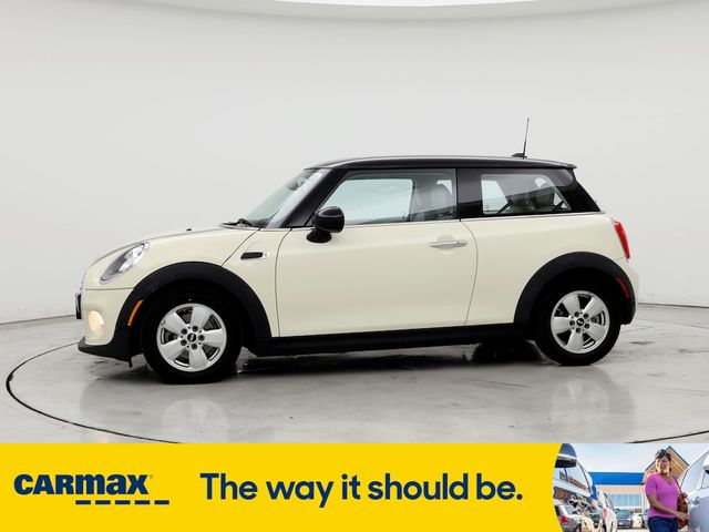 2016 MINI Cooper Hardtop Base