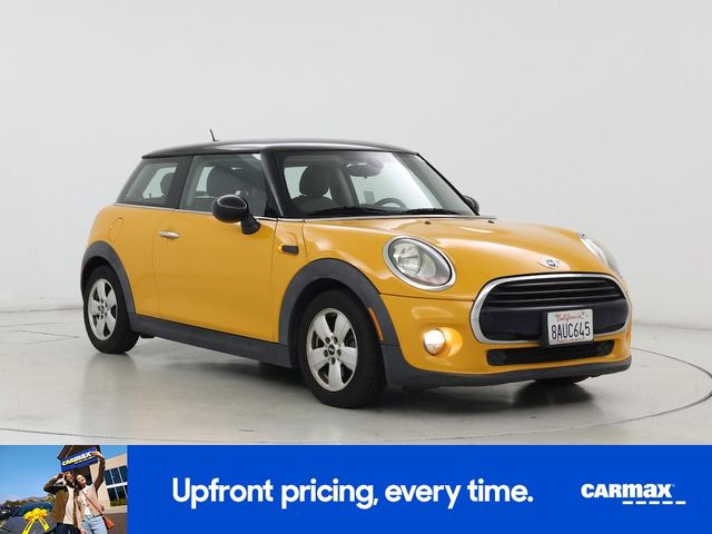 2016 MINI Cooper Hardtop Base