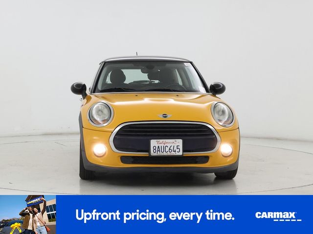 2016 MINI Cooper Hardtop Base