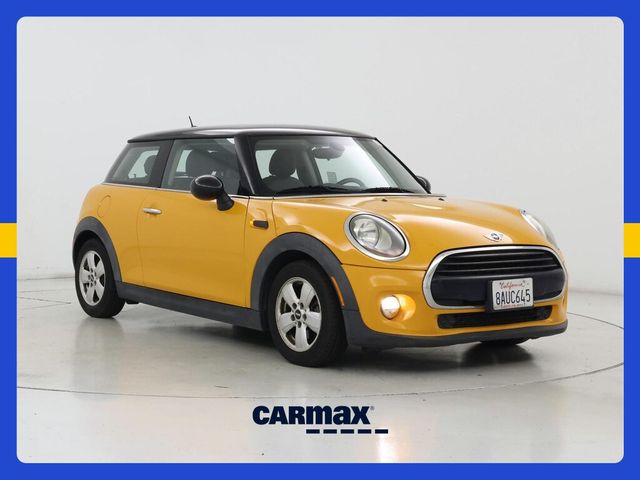2016 MINI Cooper Hardtop Base