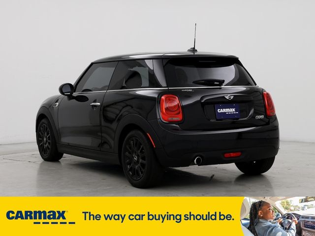 2016 MINI Cooper Hardtop Base