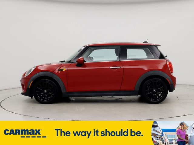 2016 MINI Cooper Hardtop Base