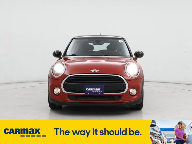 2016 MINI Cooper Hardtop Base