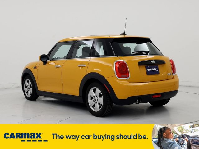 2016 MINI Cooper Hardtop Base