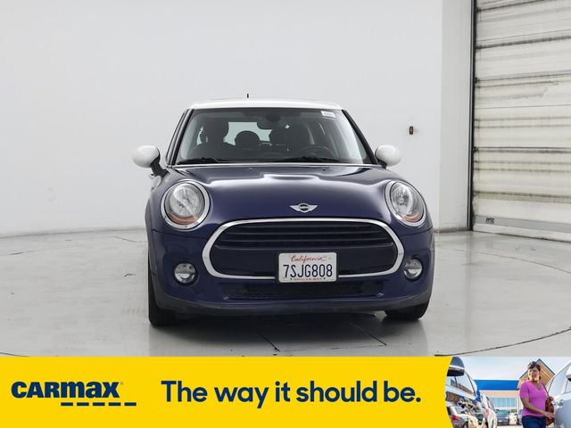 2016 MINI Cooper Hardtop Base