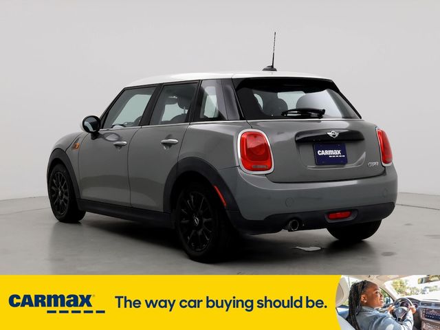 2016 MINI Cooper Hardtop Base