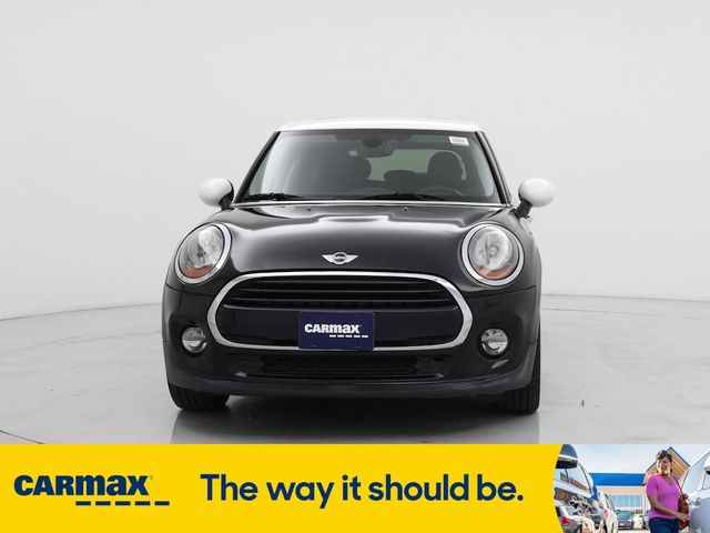 2016 MINI Cooper Hardtop Base