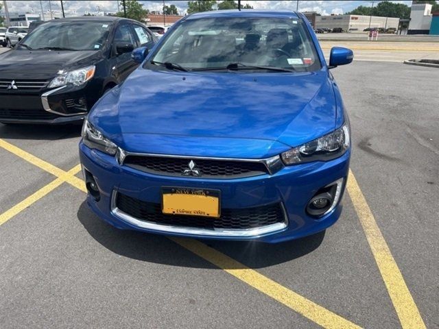 2016 Mitsubishi Lancer ES