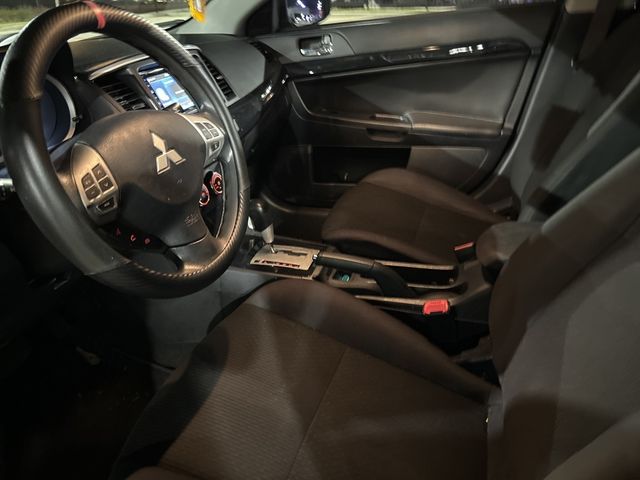 2016 Mitsubishi Lancer ES