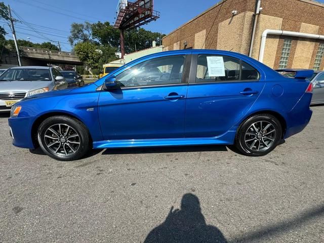 2016 Mitsubishi Lancer SE