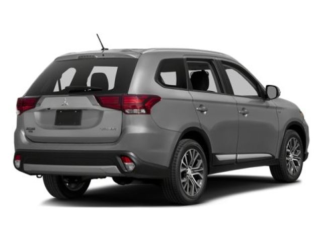 2016 Mitsubishi Outlander ES