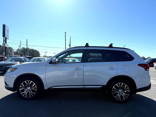2016 Mitsubishi Outlander SE