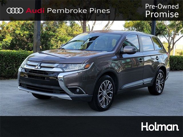 2016 Mitsubishi Outlander SE