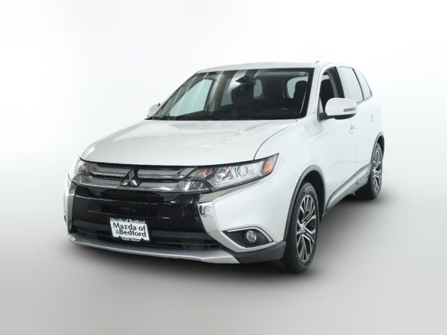 2016 Mitsubishi Outlander SE
