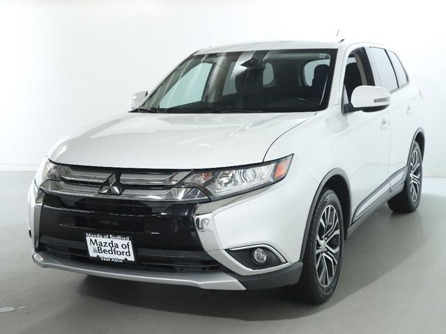 2016 Mitsubishi Outlander SE