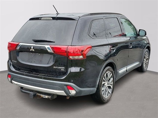 2016 Mitsubishi Outlander SEL