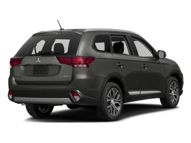 2016 Mitsubishi Outlander SE