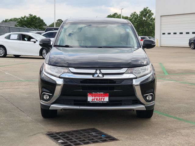 2016 Mitsubishi Outlander SE