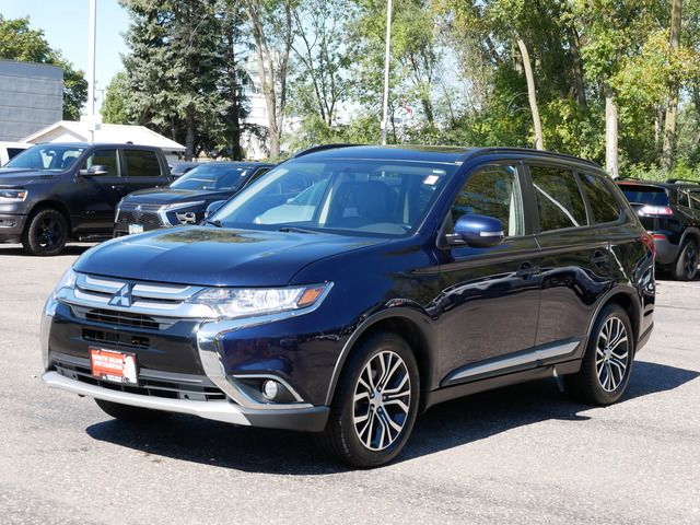 2016 Mitsubishi Outlander SE