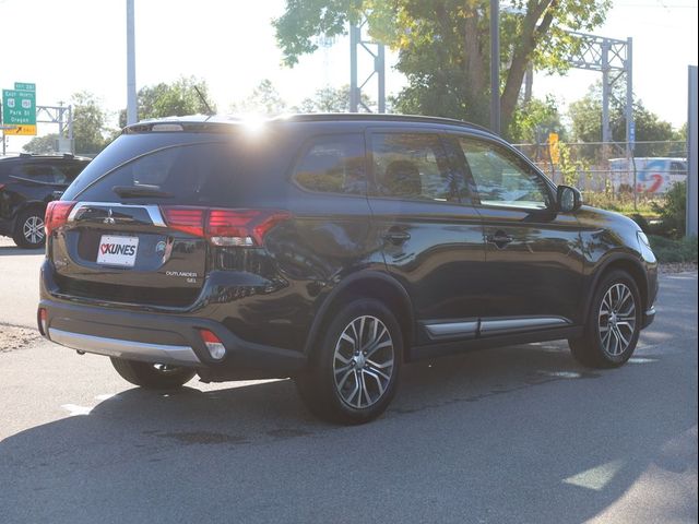 2016 Mitsubishi Outlander SEL