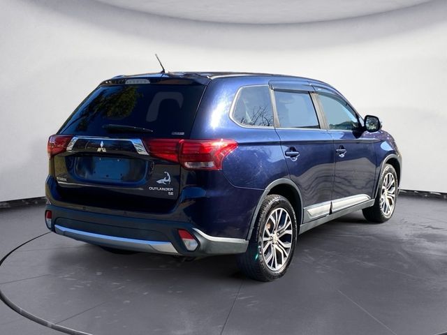 2016 Mitsubishi Outlander 