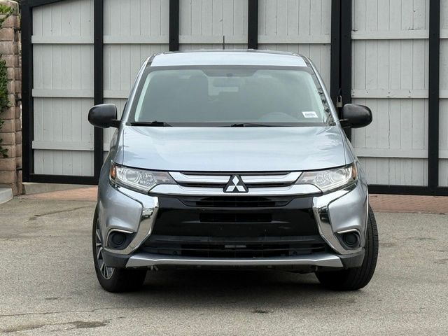 2016 Mitsubishi Outlander 