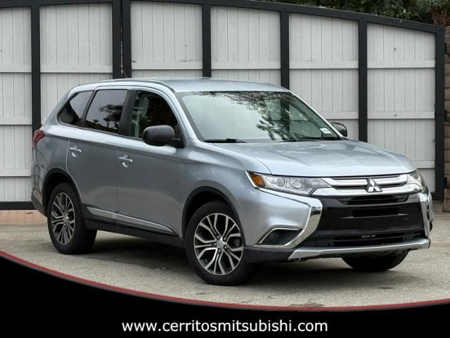 2016 Mitsubishi Outlander 