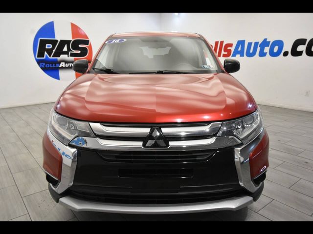2016 Mitsubishi Outlander ES