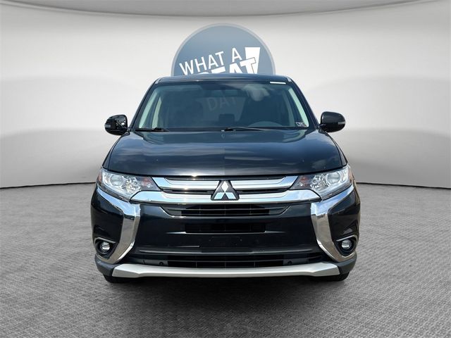 2016 Mitsubishi Outlander SE