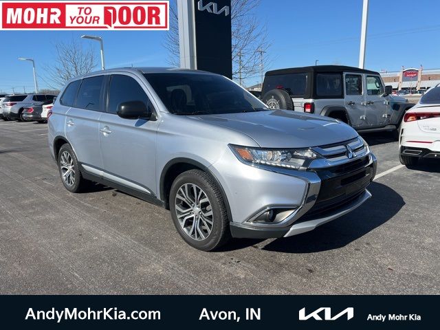 2016 Mitsubishi Outlander ES