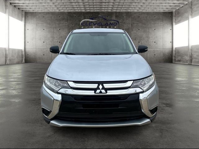 2016 Mitsubishi Outlander ES